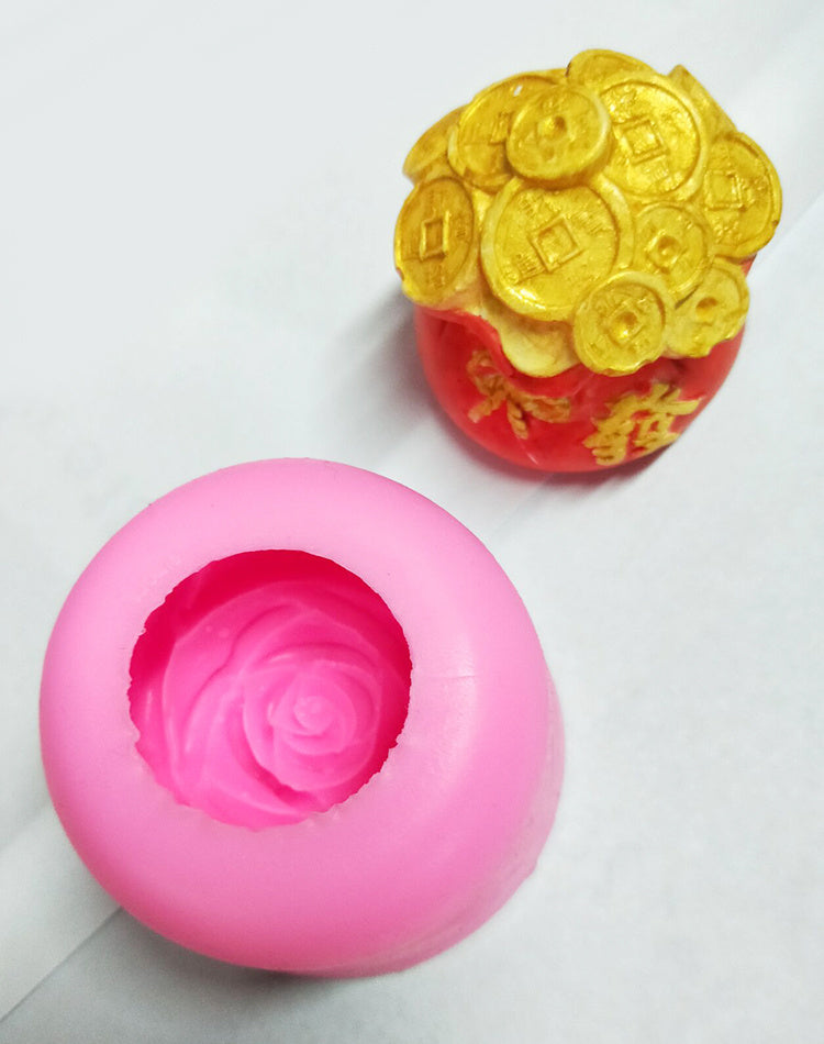 Three-Dimensional Rose Flower Aromatherapy Gypsum Silicone Mold Handmade Soap Mold