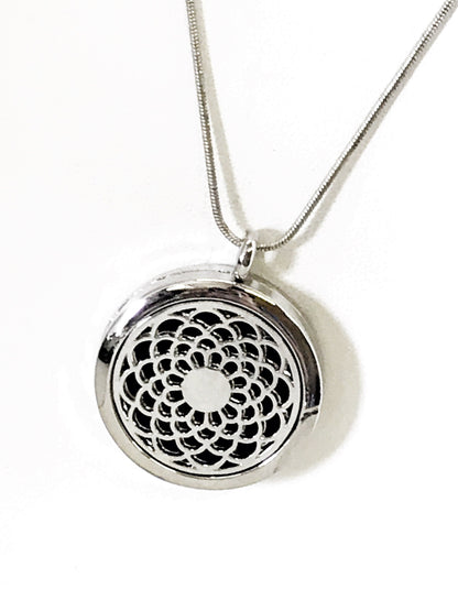 Diffuser Necklace, Round Diffuser Necklace, Filigree Pendant, Scent Diffuser, Scent Pendant, Scented Necklace, Diffuser Pendant Jewelry